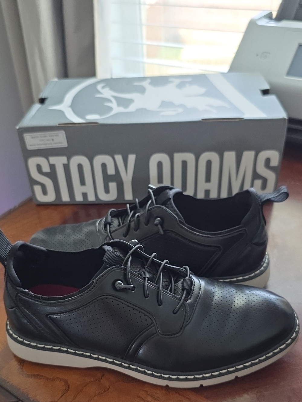 Stacy Adams Black Perforated Leather Lace-Up Casual Oxfords Big Kids 4